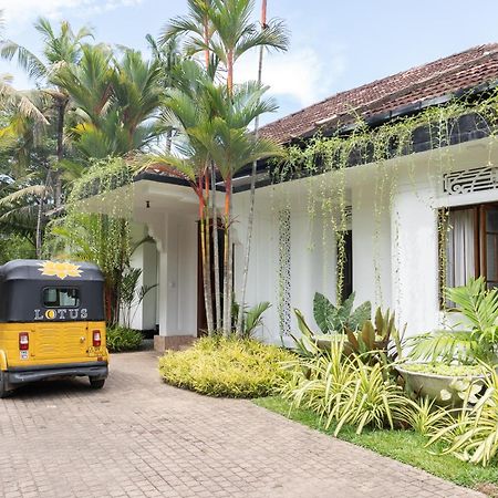 Lotus Surf And Wellness Apartamento Ahangama Exterior foto