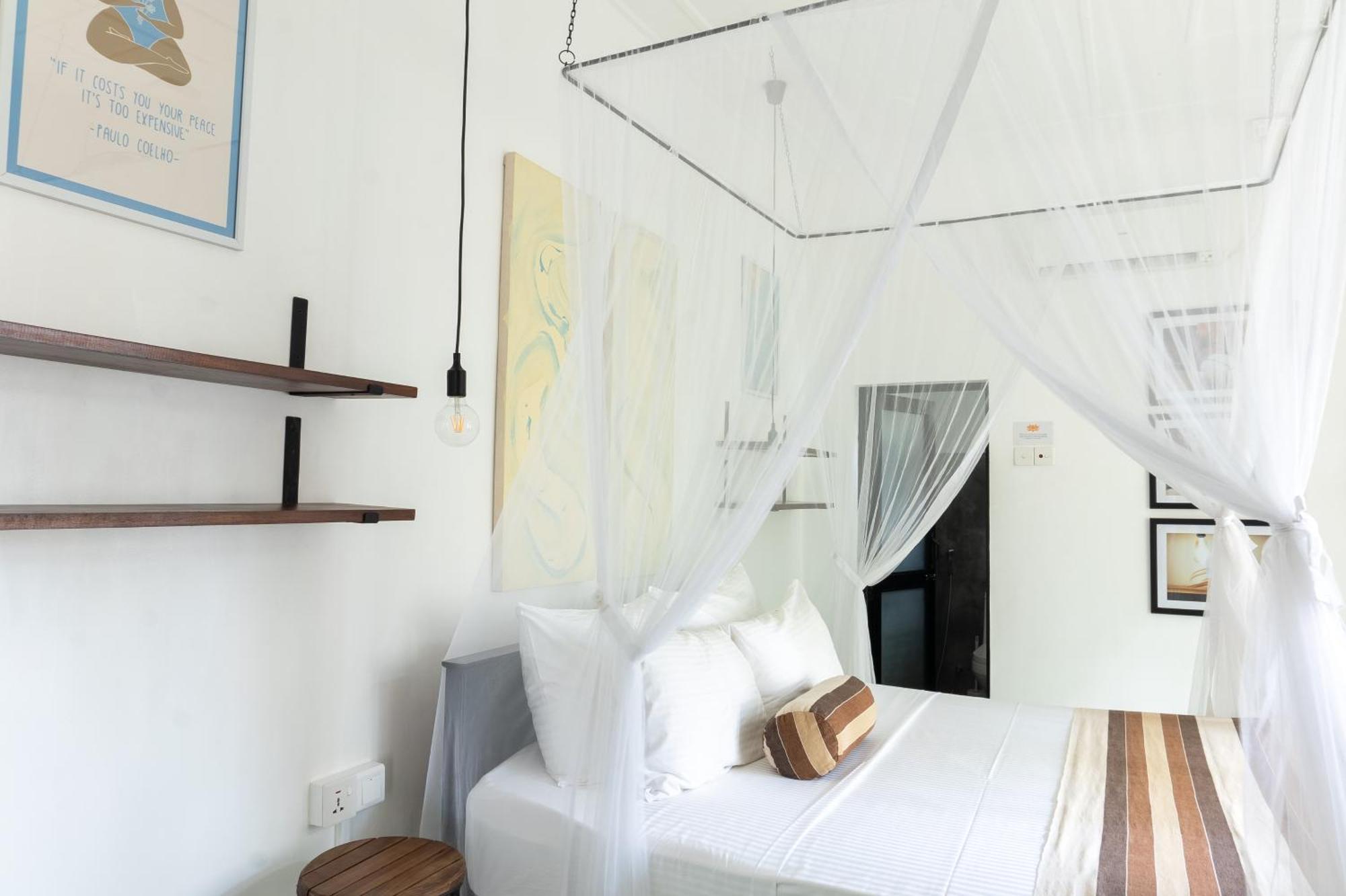 Lotus Surf And Wellness Apartamento Ahangama Exterior foto